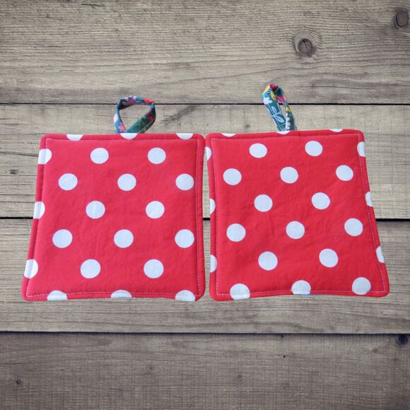 Potholders, Set of 2, Reversible Mushrooms and Red and White Polka Dot Hot Pads - Picture 3 of 6